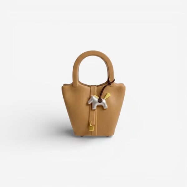 Aromae's Bucket Bag — Golden Brown Aromae's Bucket Bag — Golden Brown